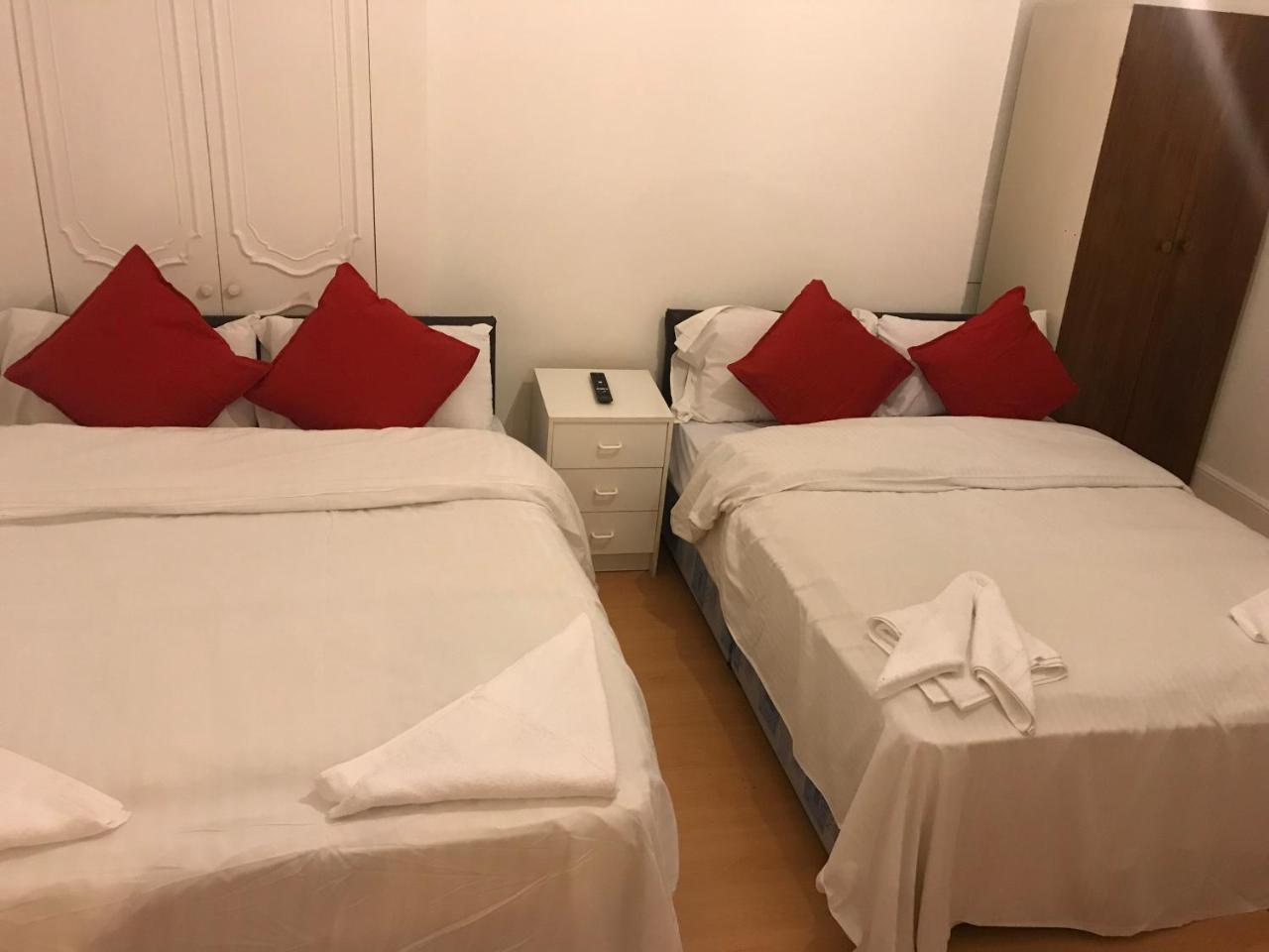 Poplar Guest House London Eksteriør bilde