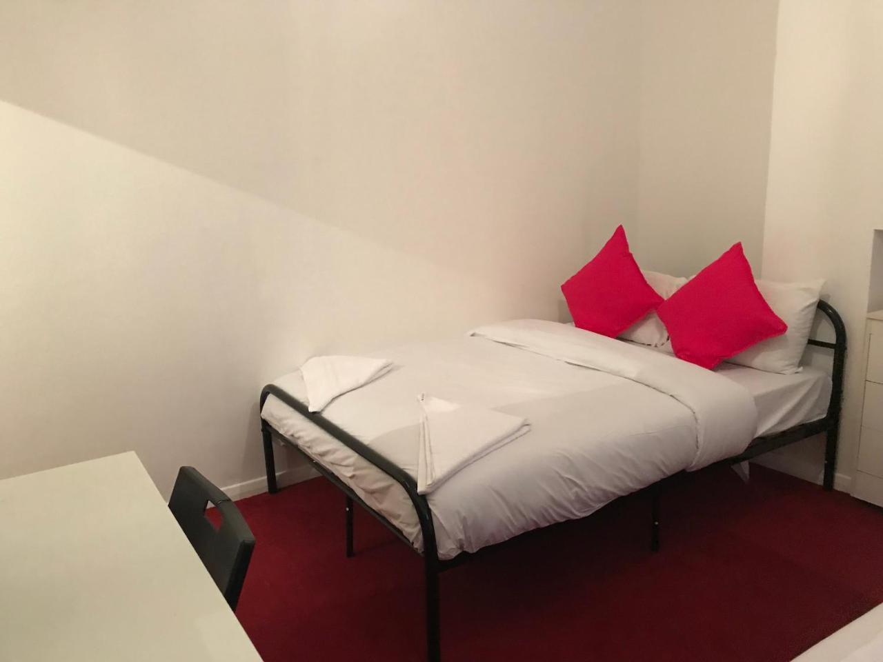 Poplar Guest House London Eksteriør bilde