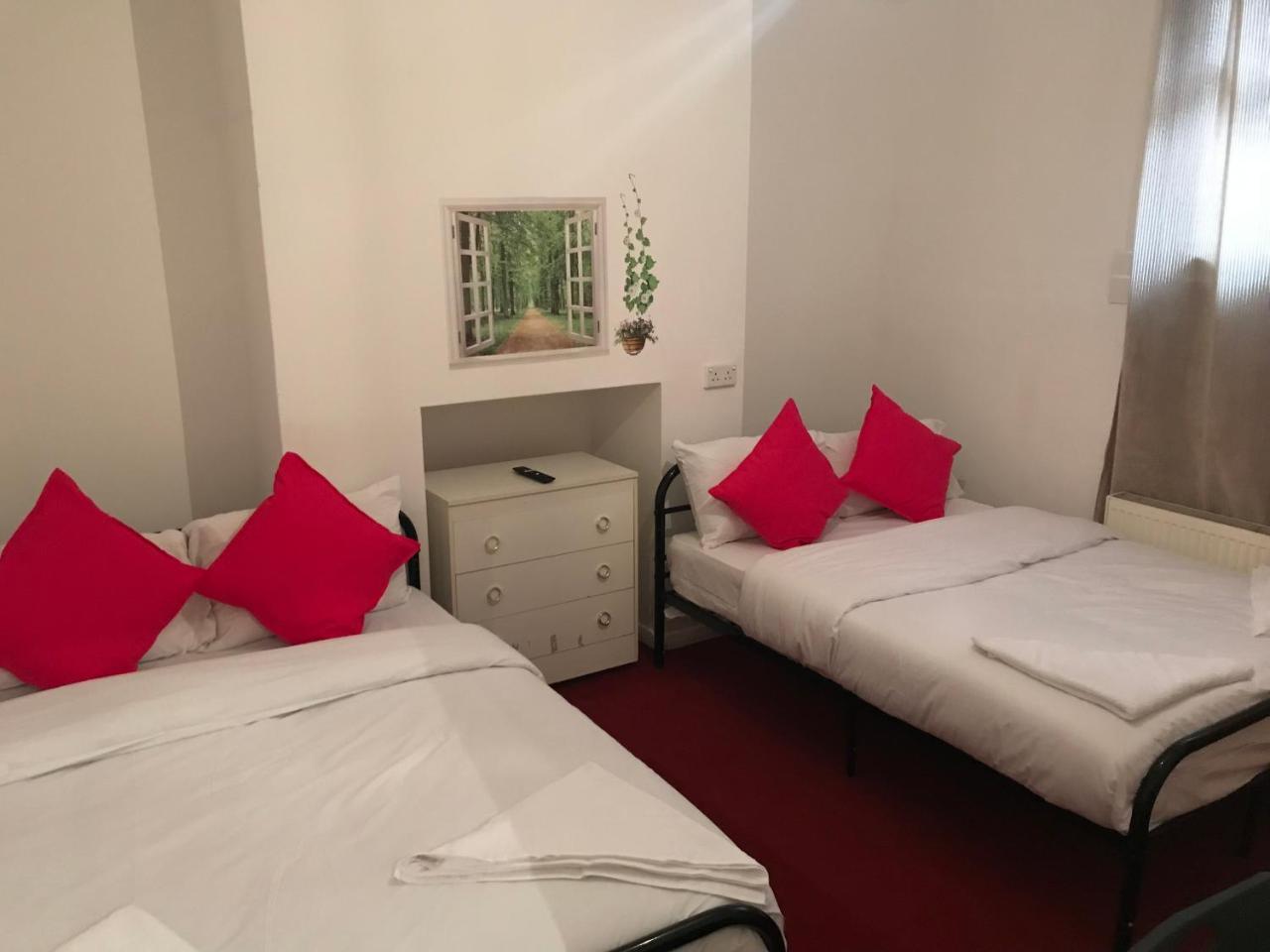 Poplar Guest House London Eksteriør bilde