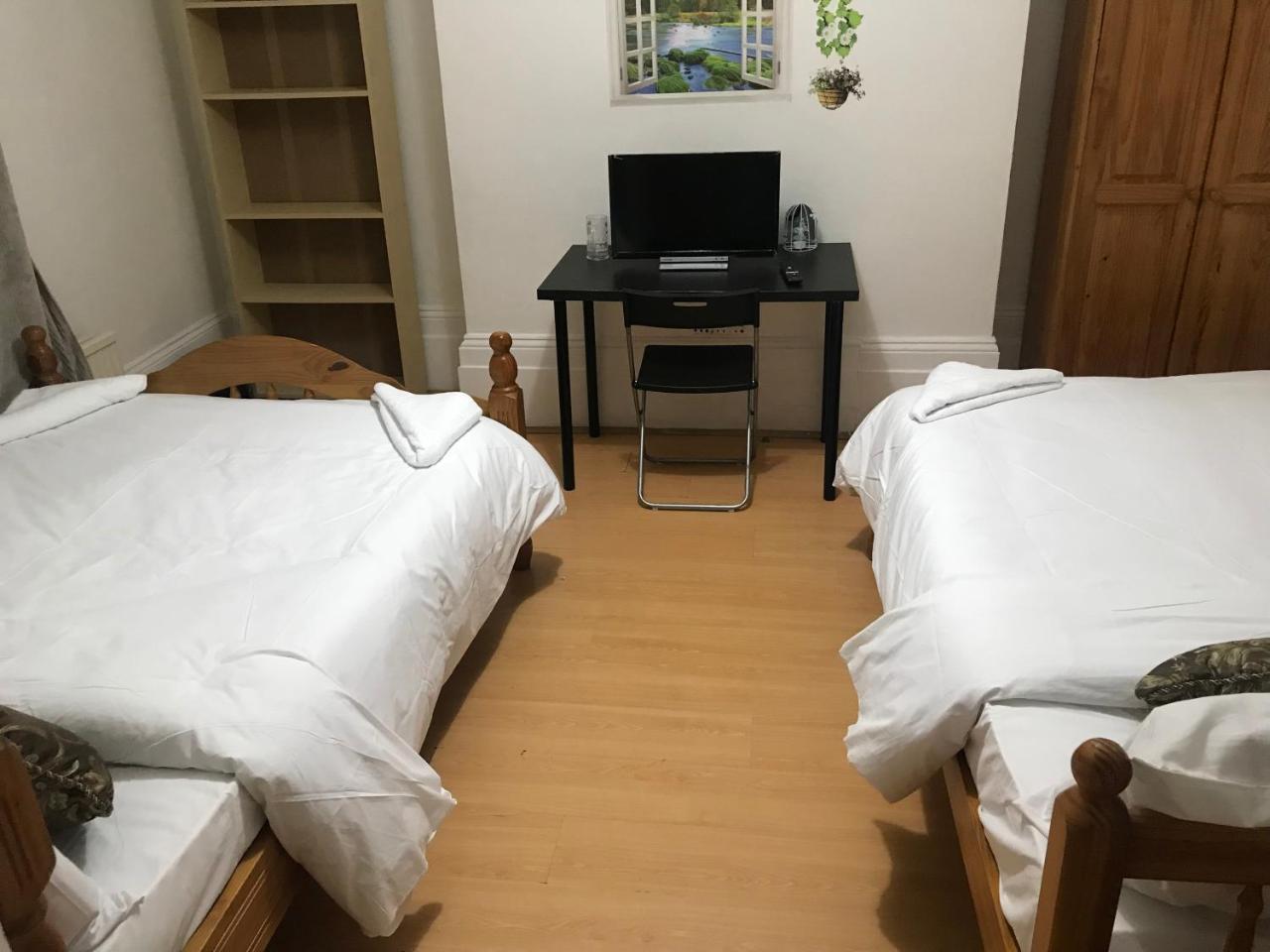 Poplar Guest House London Eksteriør bilde