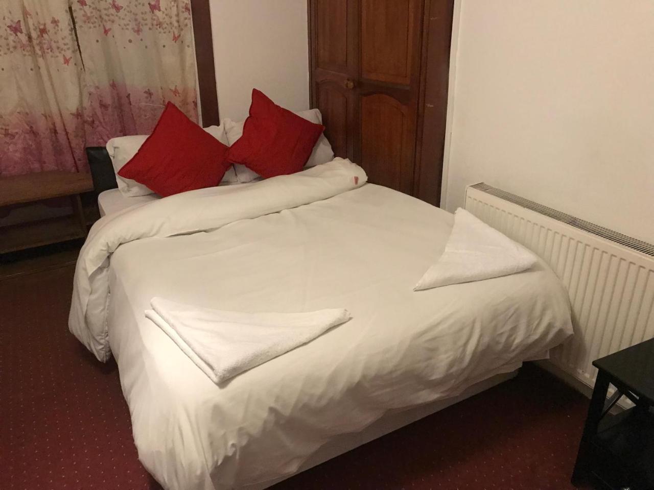 Poplar Guest House London Eksteriør bilde