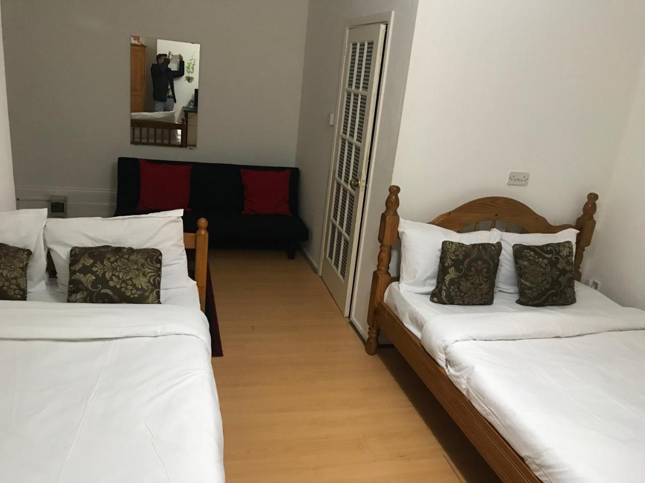 Poplar Guest House London Eksteriør bilde